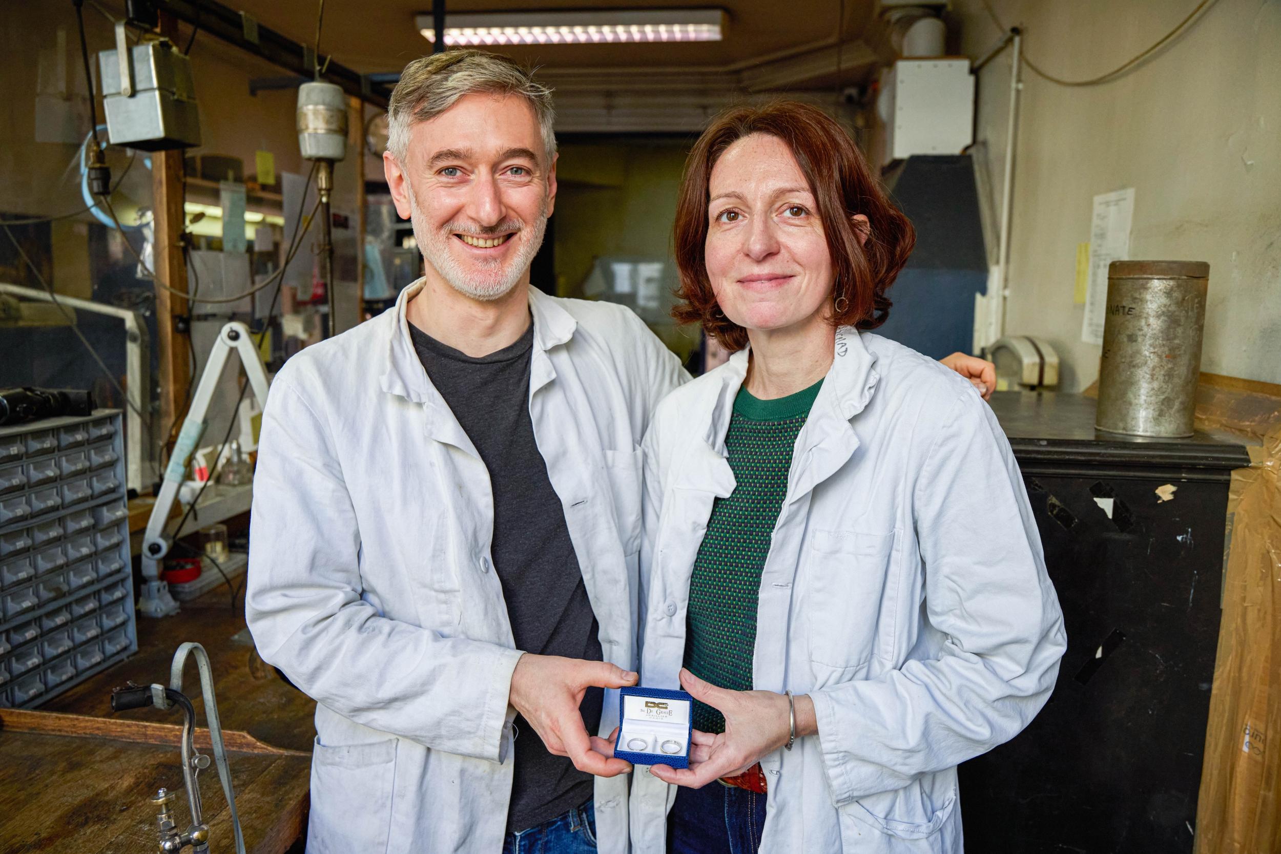 Fabriquez vos alliances en or jaune, blanc ou rose avec votre partenaire avec Nicolas - Image n°3 - Wecandoo