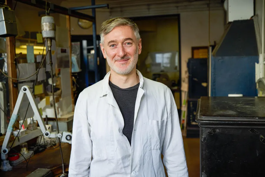 Nicolas: Joaillier in Paris