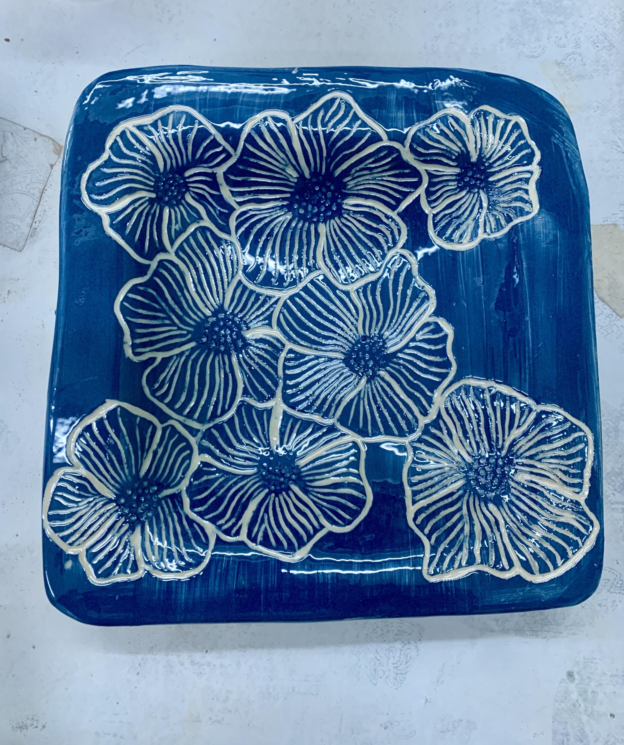 Découvrez l'estampage et le sgraffito - 2J