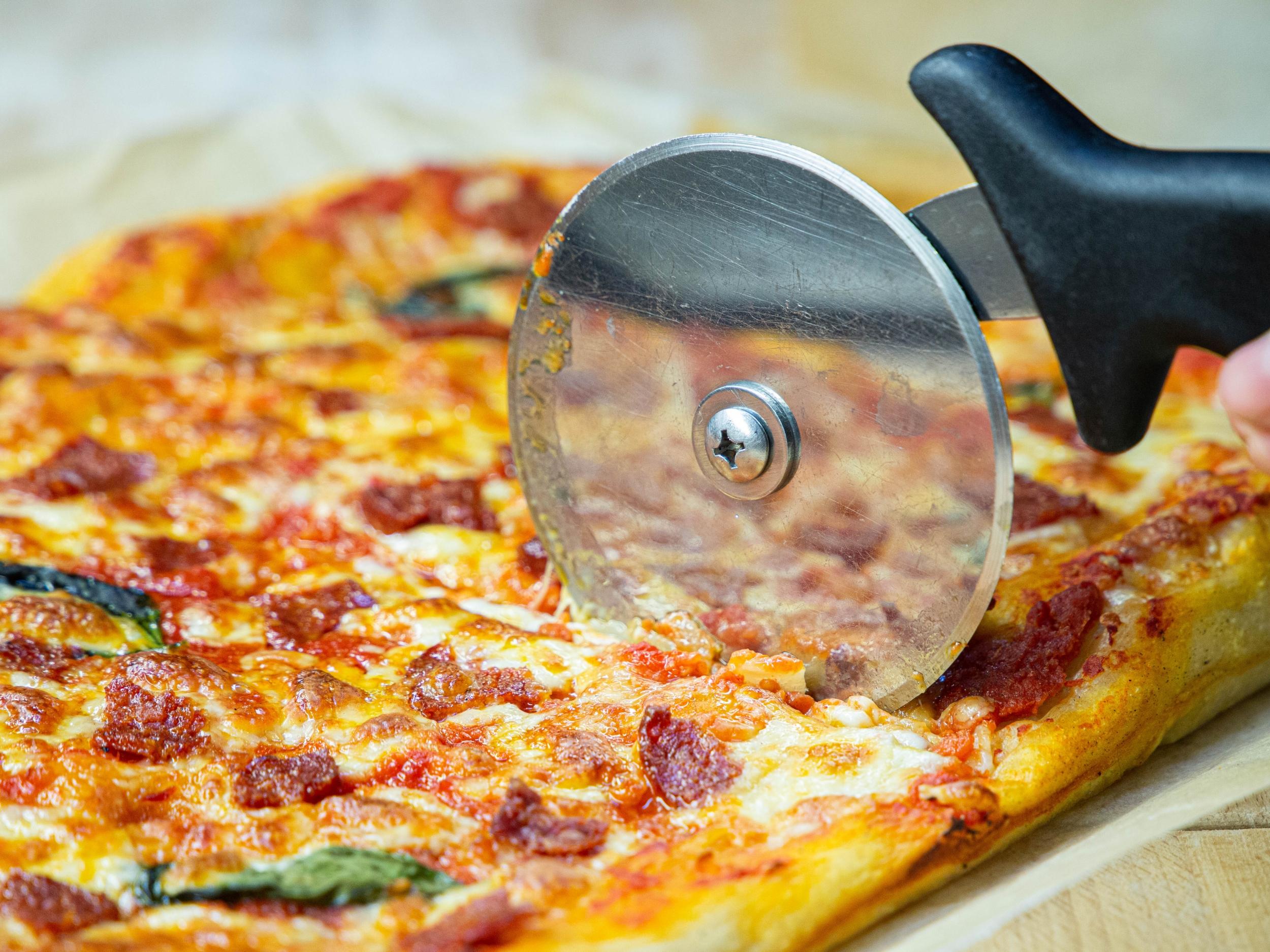 Réalisez votre pâte à pizza et votre pizza traditionnelle avec Badr - Image n°12 - Wecandoo