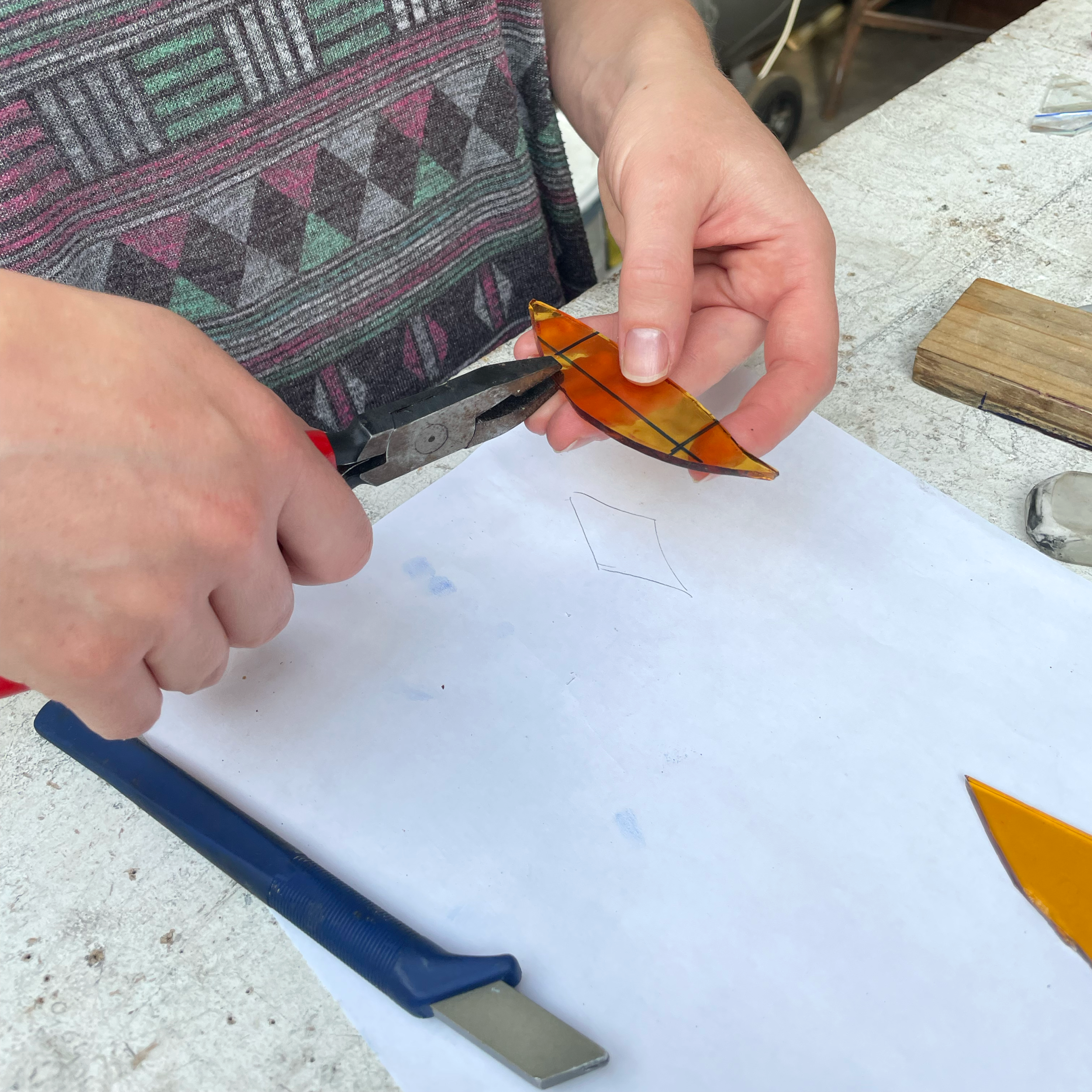 Créez votre vitrail à suspendre avec Jessica - Image n°8 - Wecandoo