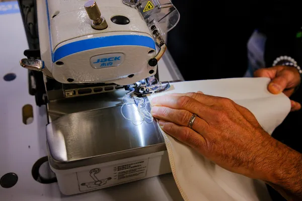 Concevez votre sac du quotidien bicolore