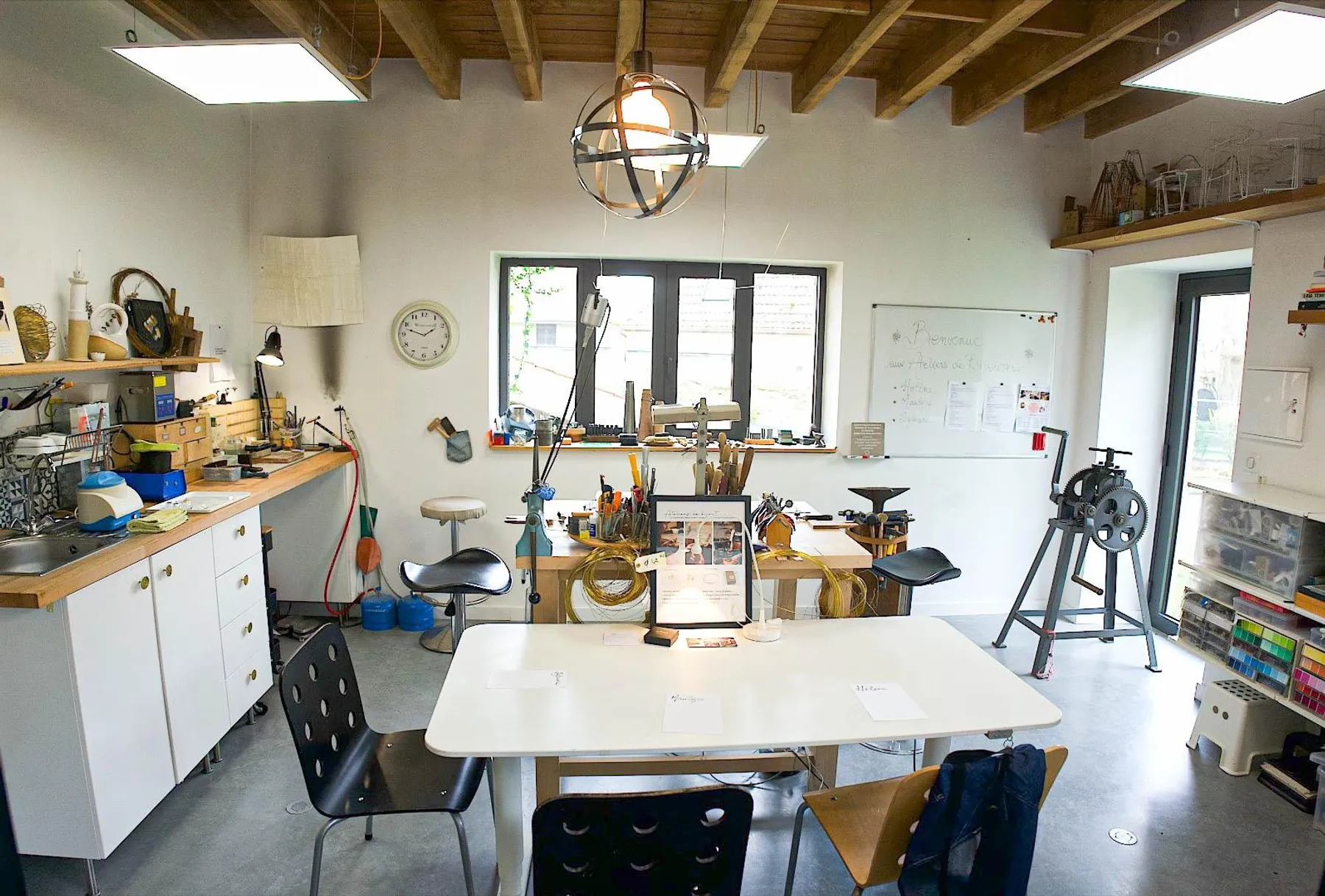 Fabriquez votre duo de bracelets-joncs avec Bérangère - Image n°5 - Wecandoo