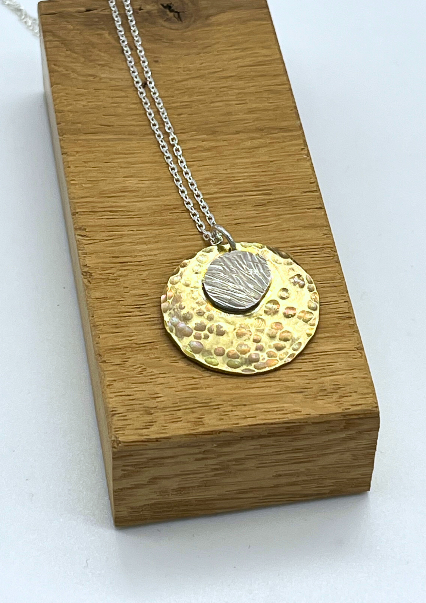 Fabriquez votre collier médaille