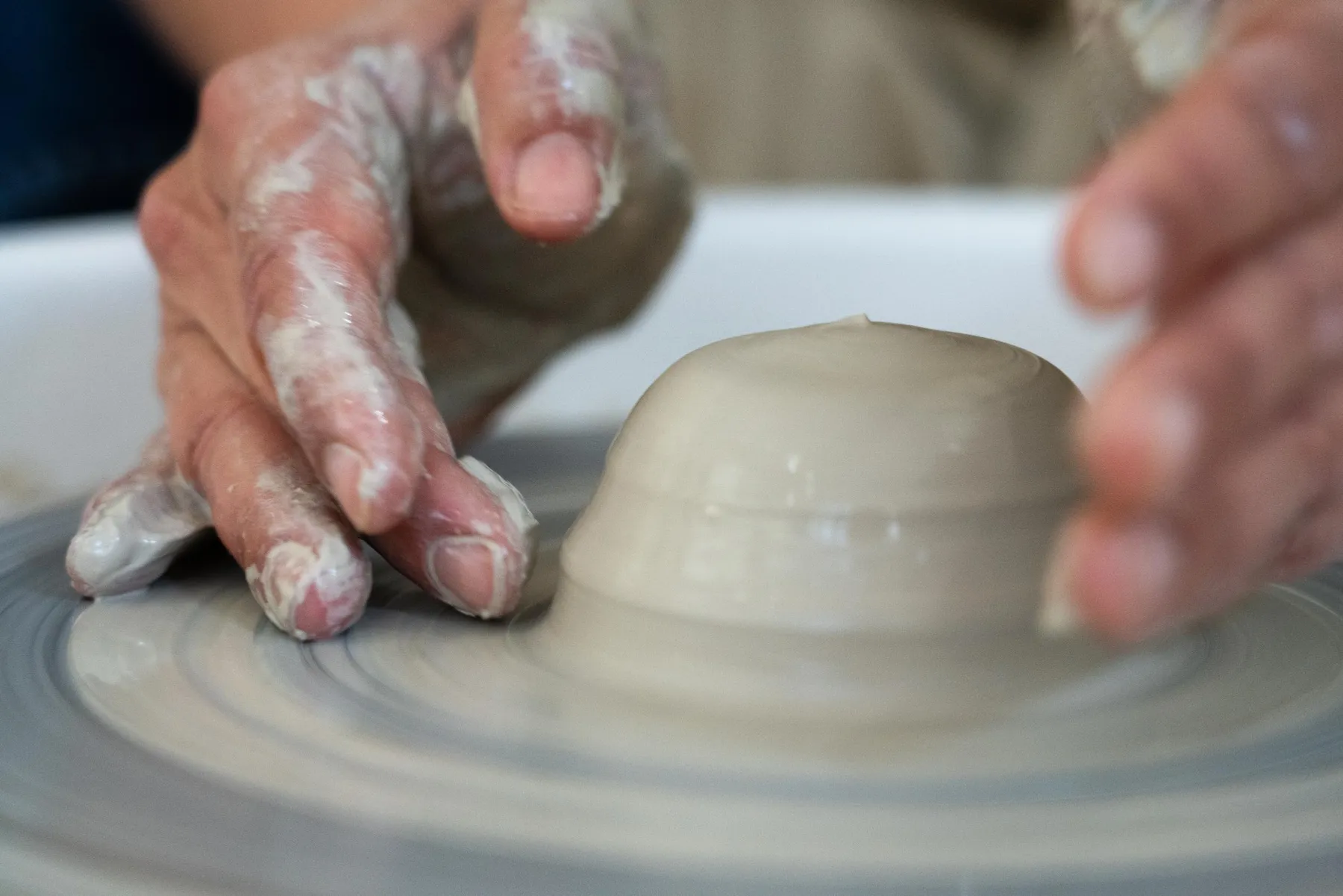 Initiez-vous au tour et au modelage avec Marie - Image n°5 - Wecandoo