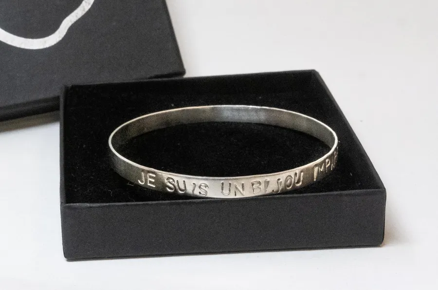 Fabriquez votre bracelet en argent avec Delphine - Image n°1 - Wecandoo