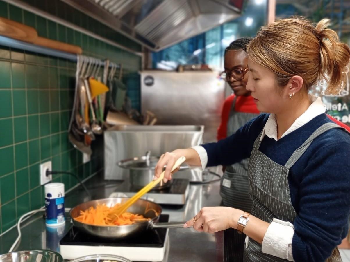 Initiez-vous à la cuisine traditionnelle coréenne avec Eunjin - Image n°3 - Wecandoo