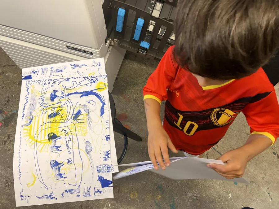 Créez votre carte en duo avec votre enfant, accompagnés par Francesca - Image n°1 - Wecandoo