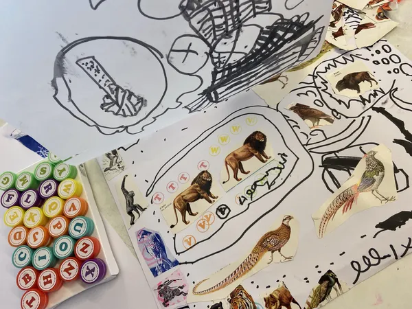 Créez votre carte en duo avec votre enfant, accompagnés par Francesca - Image n°4 - Wecandoo