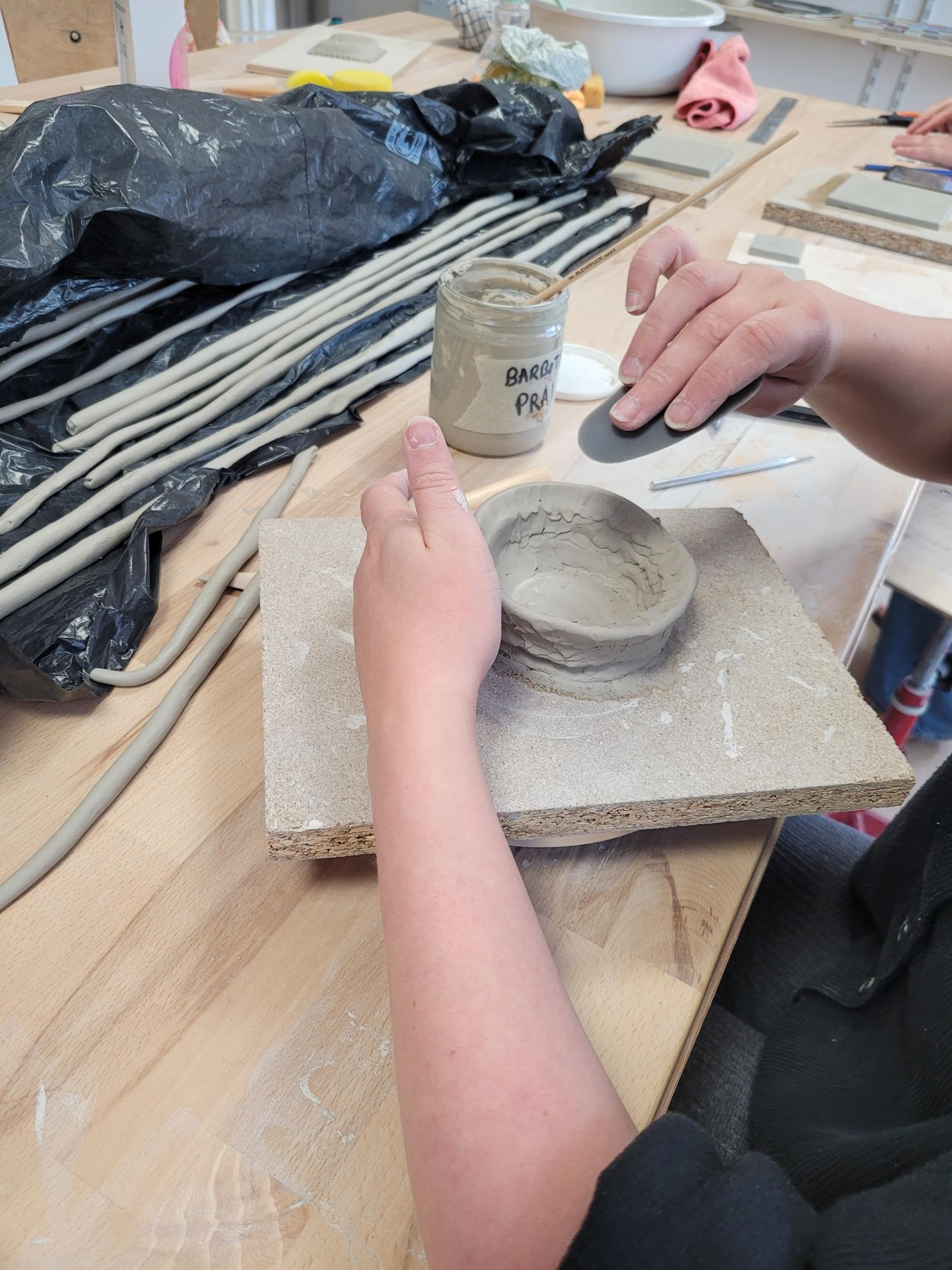 Découvrez le modelage avec Sophie - Image n°8 - Wecandoo