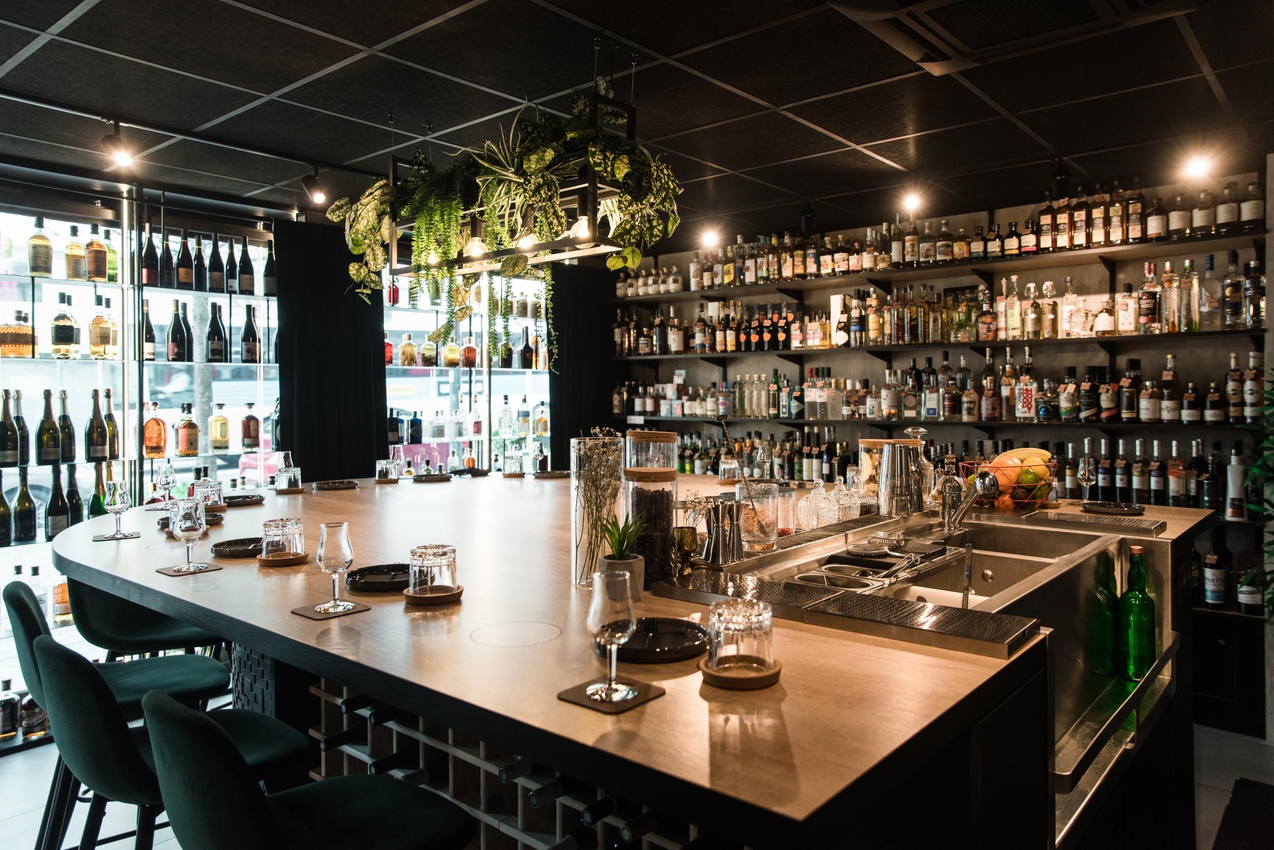 Initiez-vous à la dégustation de spiritueux avec François, Julien et Paul - Image n°5 - Wecandoo