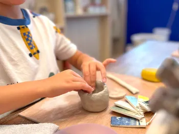 Découvre la céramique