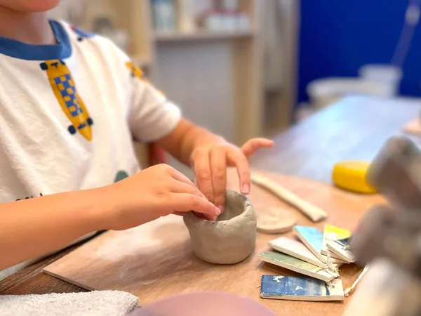 Découvre la céramique