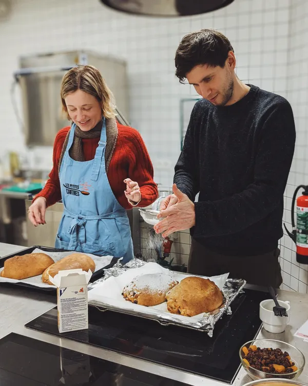 Préparez votre propre stollen de Noël et dégustez des mezze méditerranéens faits maison avec Jonathan - Image n°2 - Wecandoo