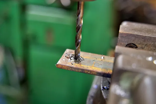 Fabriquez votre tabouret design adapté à vos envies avec Maxence - Afbeelding nr. 5 - Wecandoo