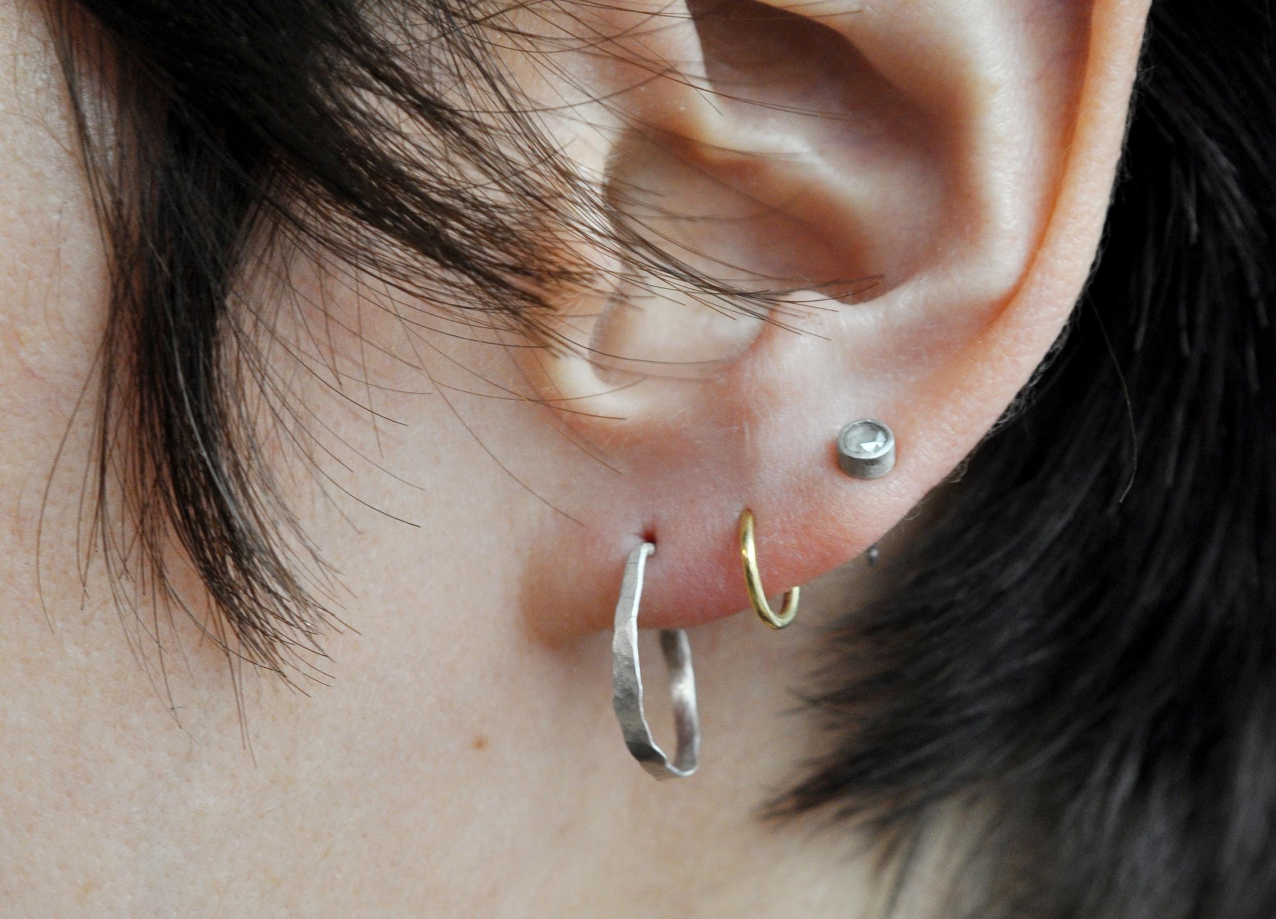 Fabriquez vos créoles en argent avec Hélène - Image n°4 - Wecandoo