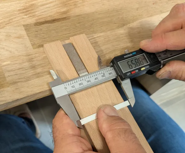 Fabriquez vos alliances en argent avec Marie - Image n°2 - Wecandoo