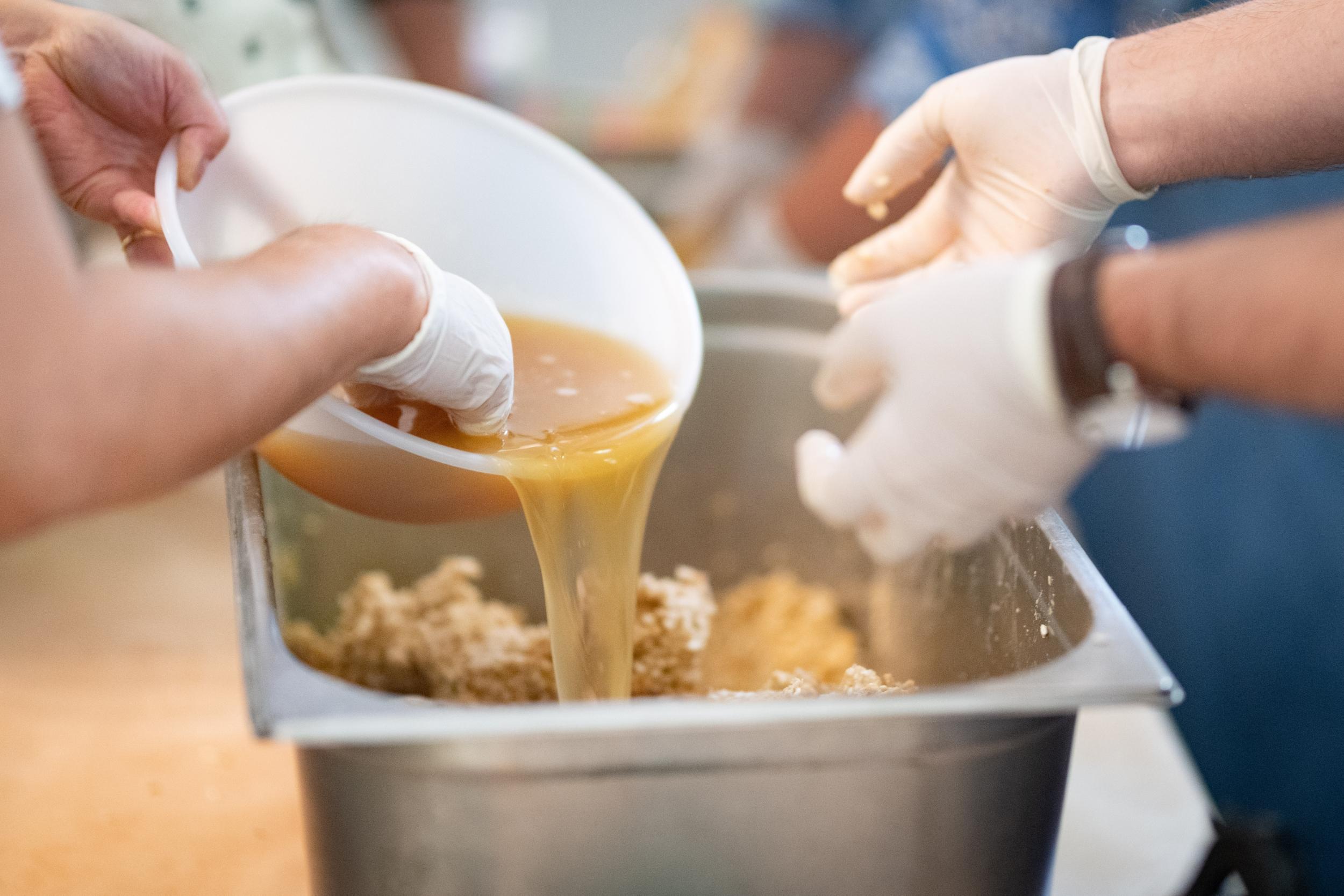 Réalisez votre authentique miso japonais avec Sayaka - Image n°10 - Wecandoo