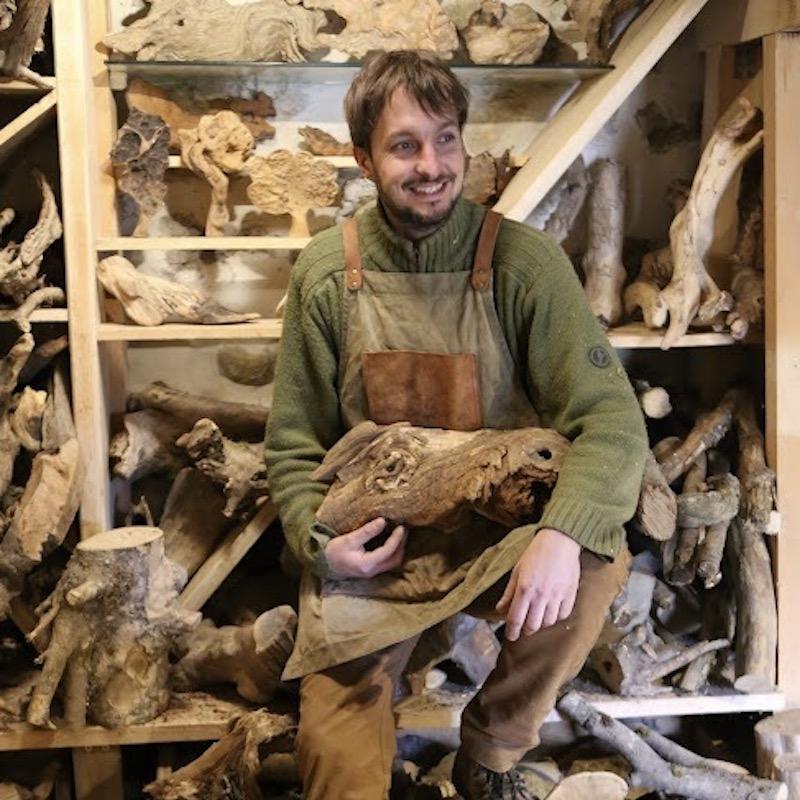 Découvrez les essences de bois et créez votre vase unique avec Pierre - Image n°7 - Wecandoo