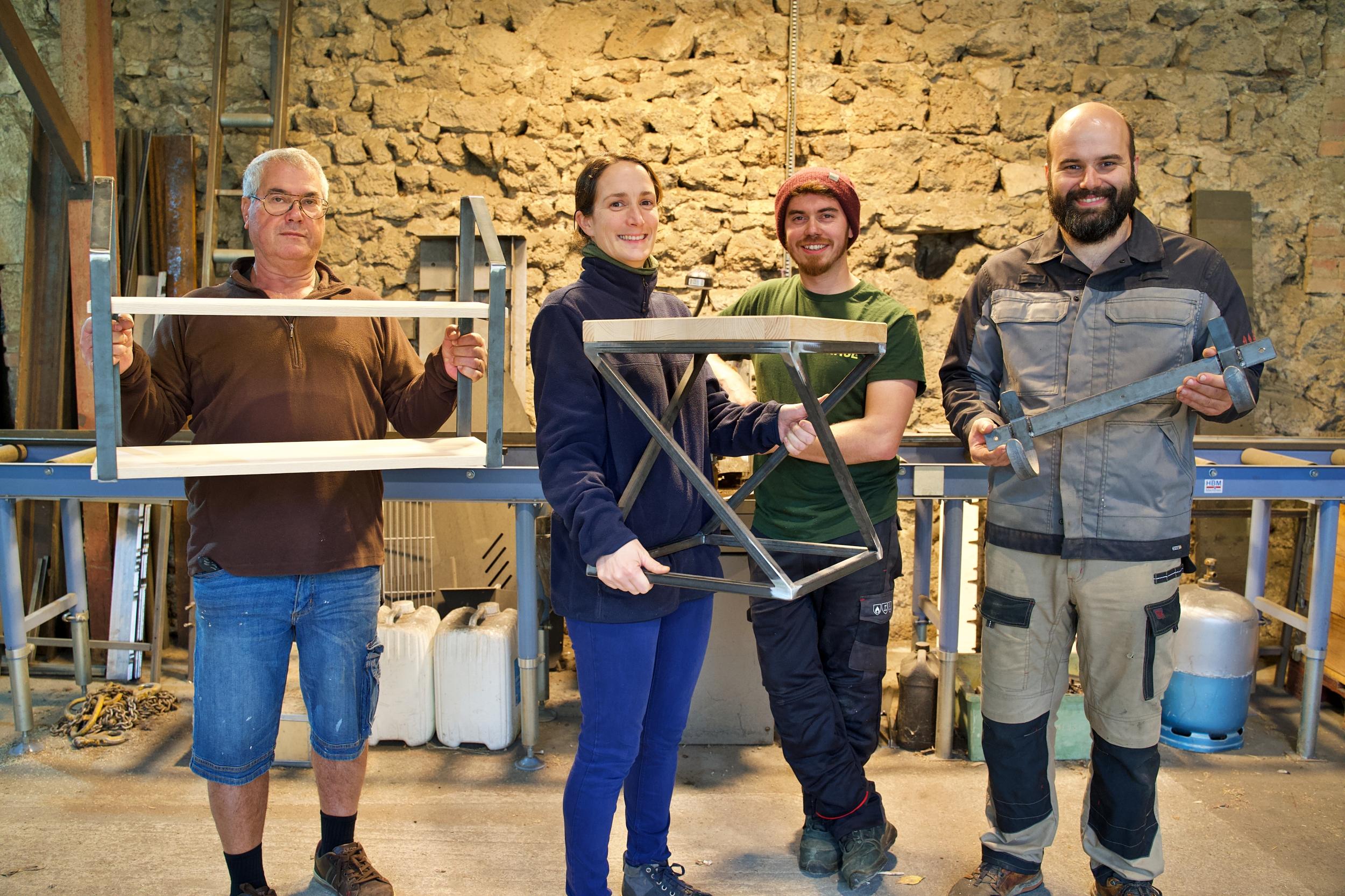 Fabriquez votre tabouret design adapté à vos envies avec Maxence - Image n°4 - Wecandoo