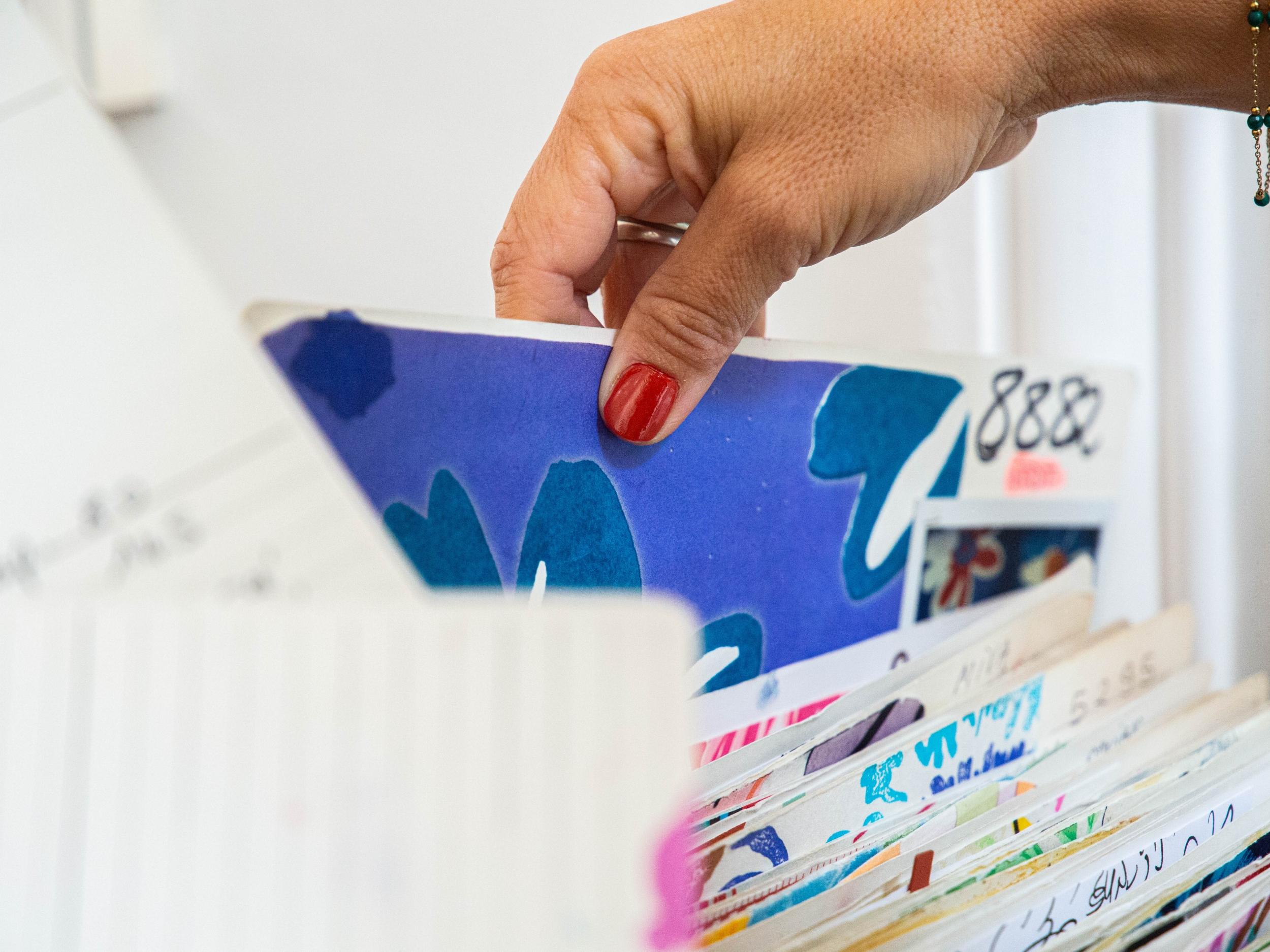 Personnalisez votre carré de soie traditionnel lyonnais - Image n°8 - Wecandoo