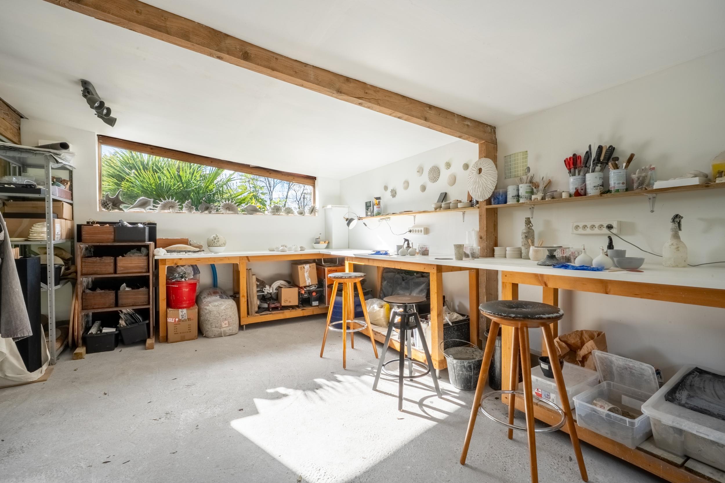 Fabriquez votre lampe design en béton avec Justine - Image n°9 - Wecandoo