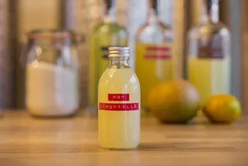 Assemblez votre liqueur d'agrumes ou limoncello