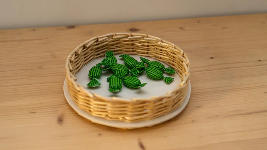 Tressez votre vide-poche en osier sur une base en céramique avec Julie - Image n°1 - Wecandoo