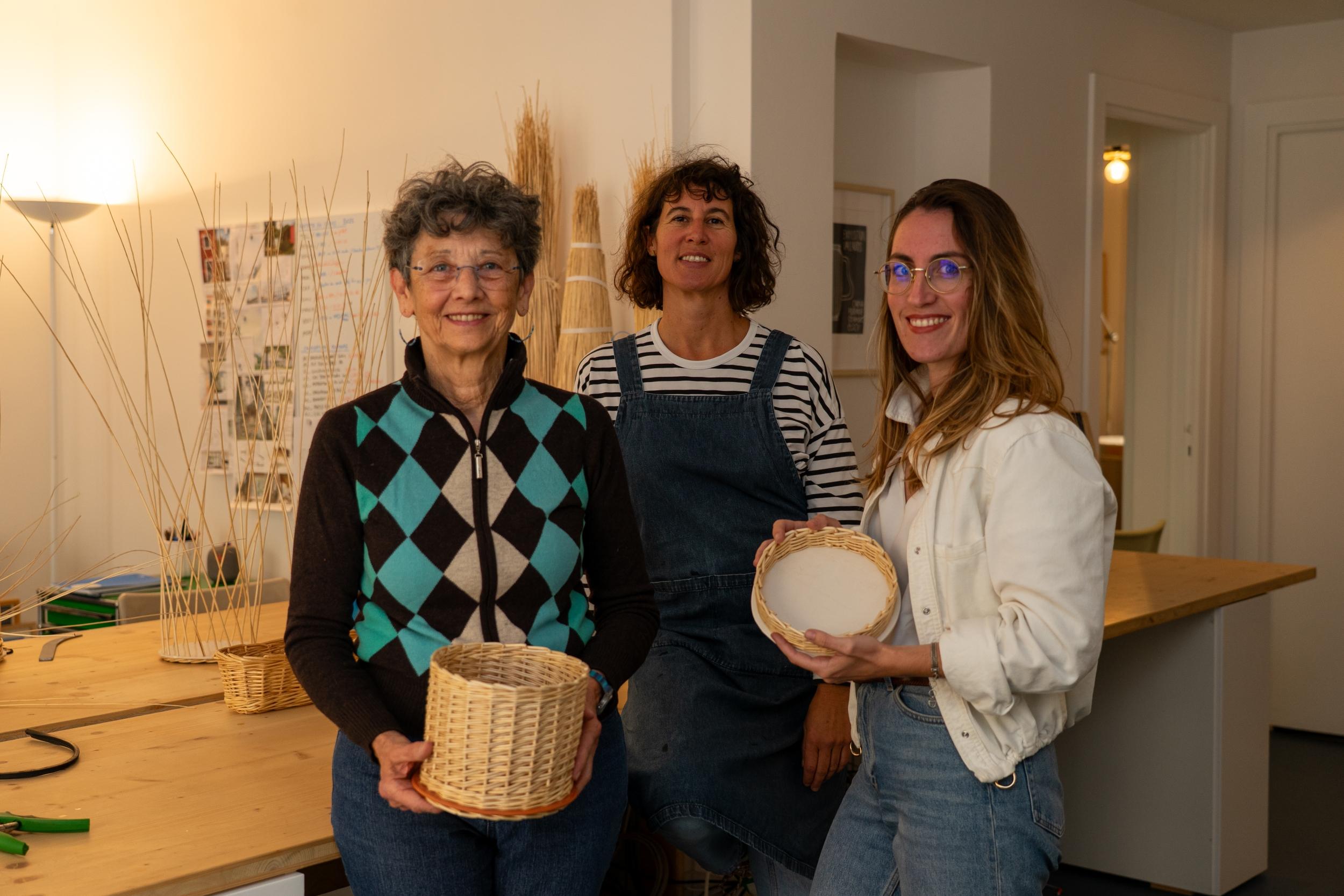 Tressez votre cache-pot en osier sur une base en céramique avec Julie - Image n°3 - Wecandoo