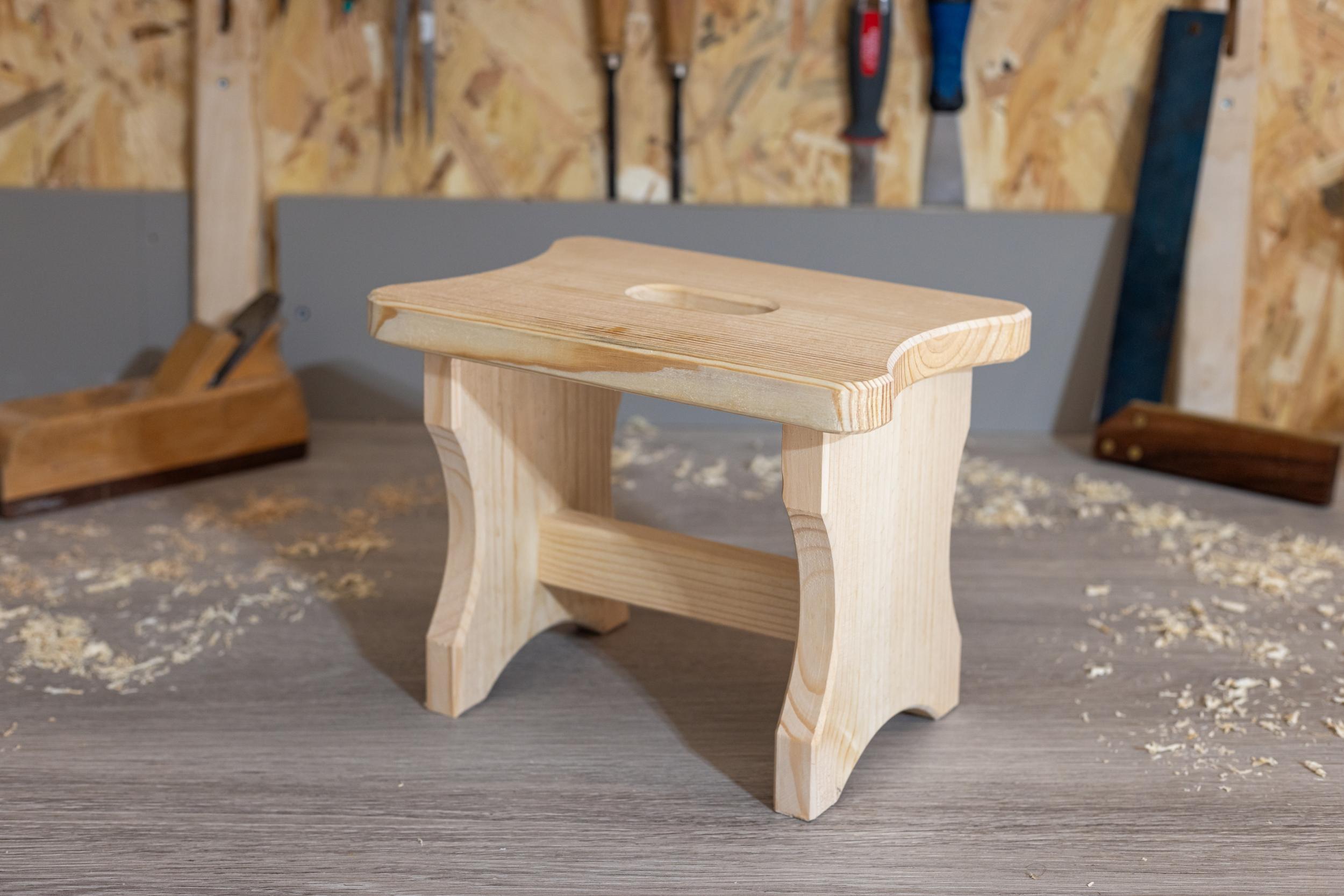 Assemblez et personnalisez votre tabouret avec Thierry - Image n°1 - Wecandoo