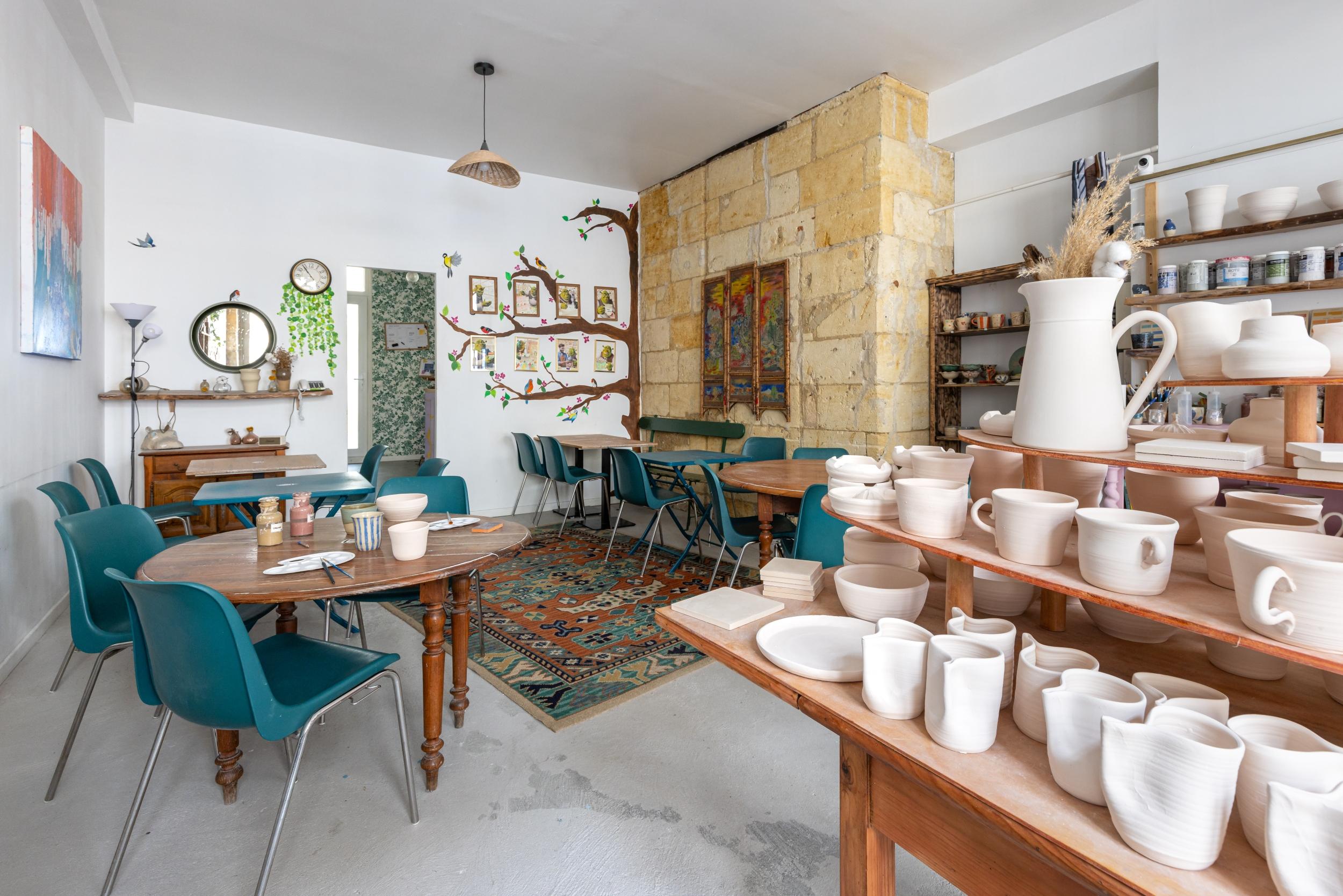 Initiez-vous à la peinture sur céramique avec Arthur - Image n°10 - Wecandoo