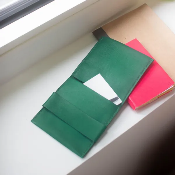 Réalisez votre porte-monnaie en cuir - Image n°4 - Wecandoo