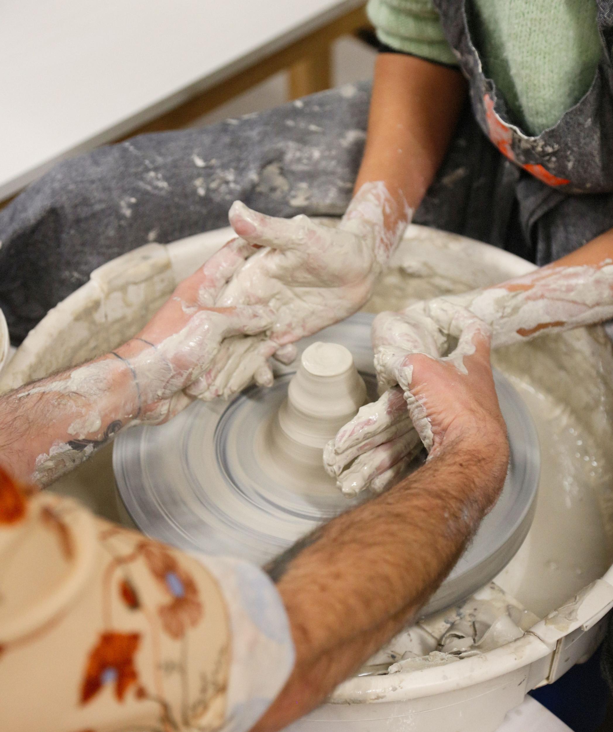 Initiez-vous au tour de potier - Image n°2 - Wecandoo