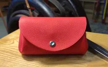 Réalisez votre porte-monnaie en cuir