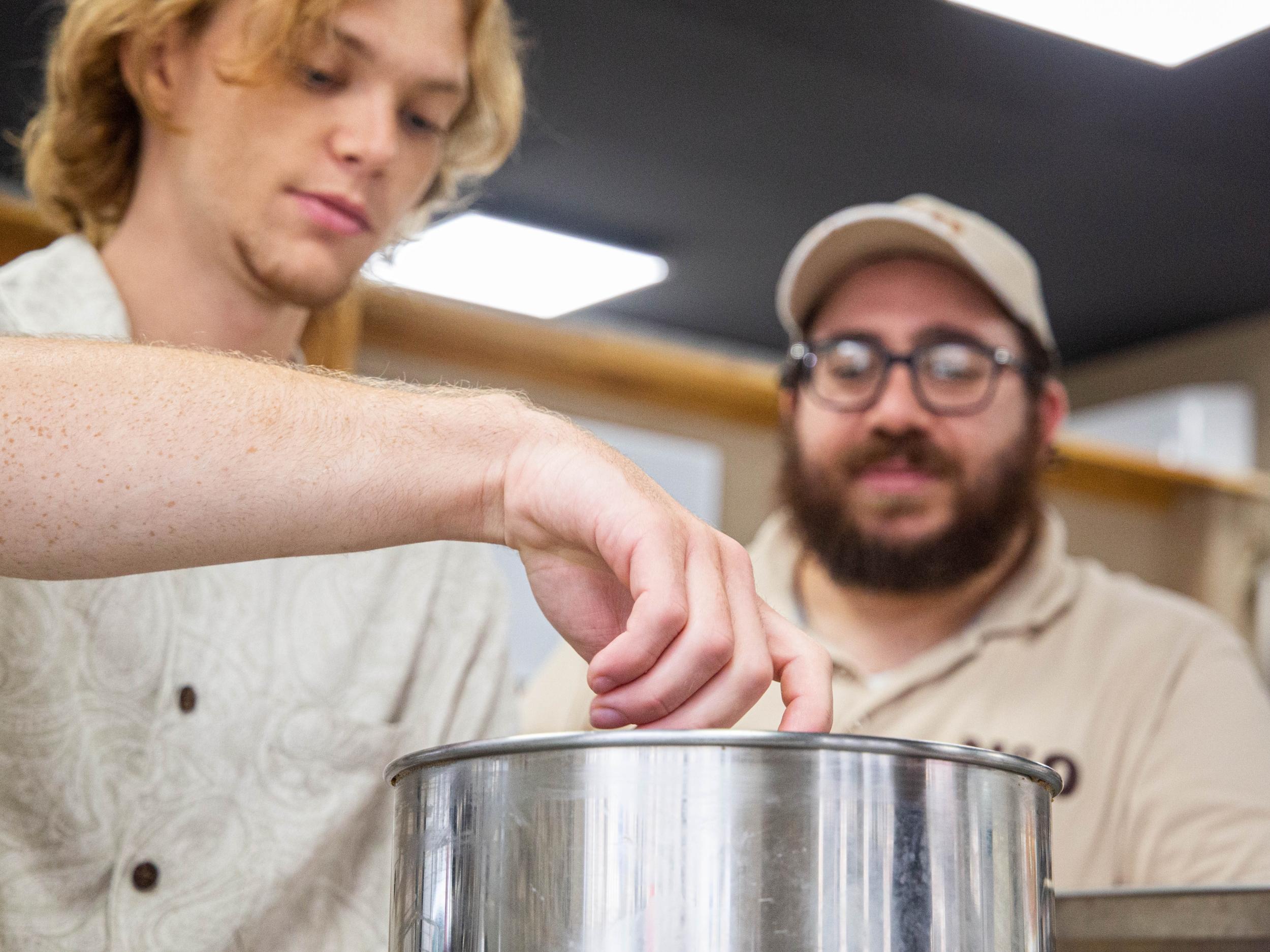 Créez votre tablette de chocolat avec Jonathan - Image n°6 - Wecandoo