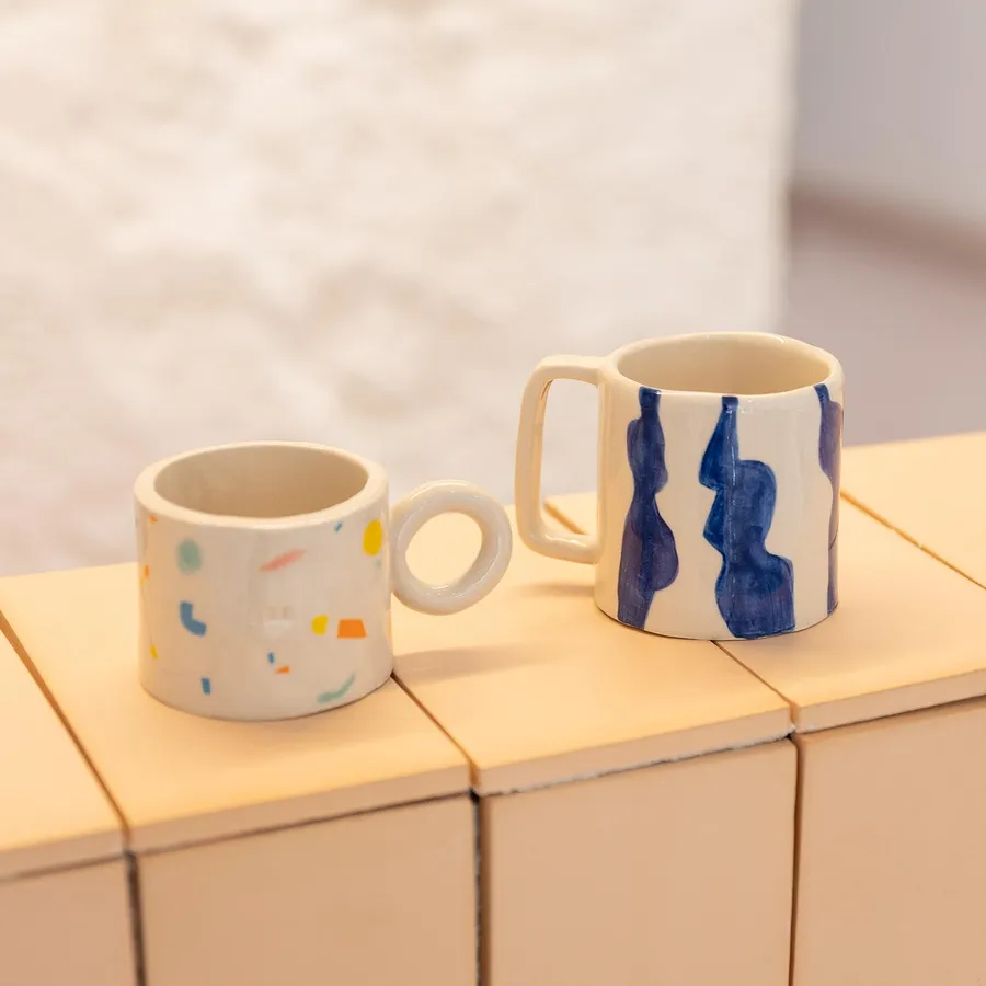 Modelez et personnalisez votre tasse en céramique - Image n°1 - Wecandoo