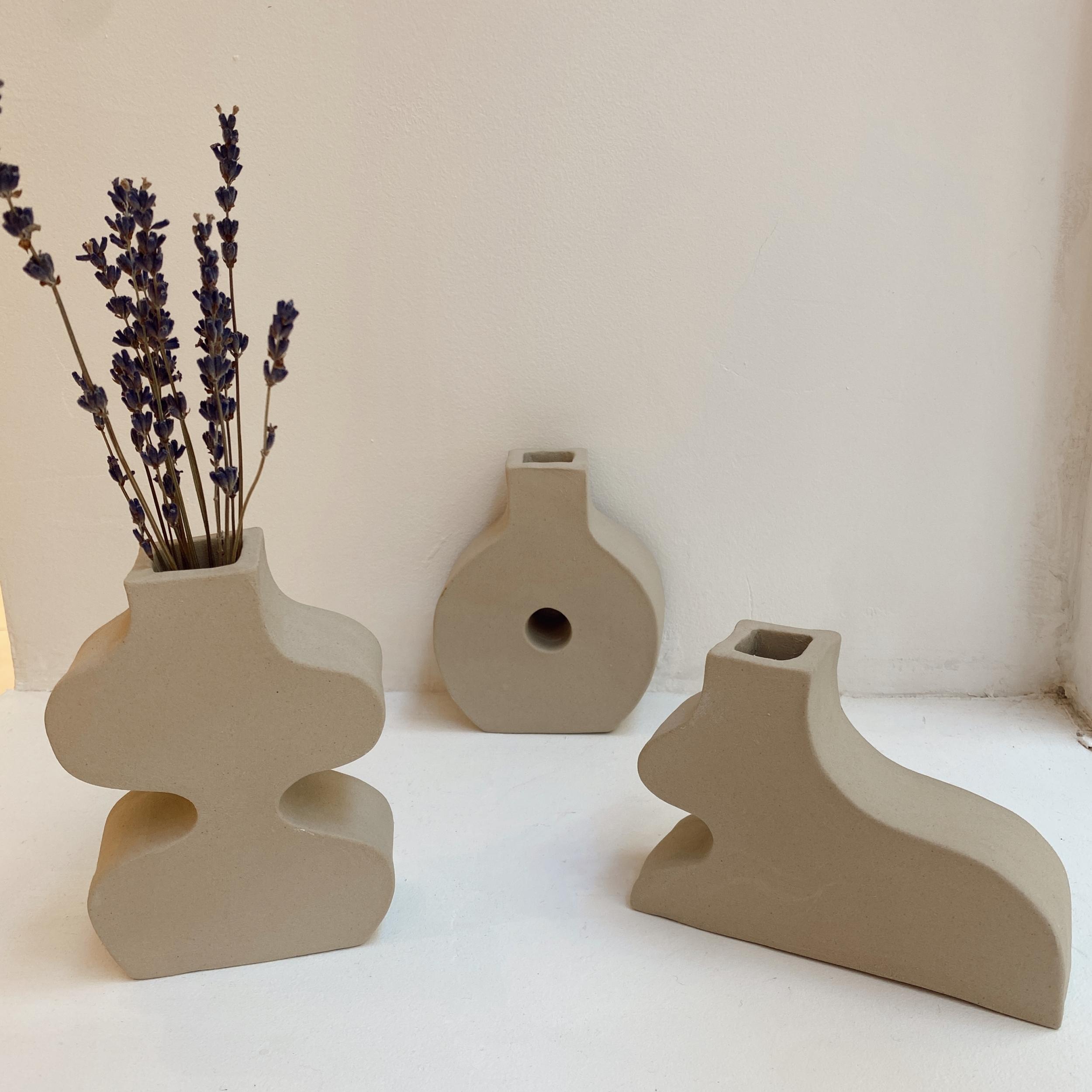 Modelez votre soliflore en céramique avec Camille et son équipe - Image n°2 - Wecandoo