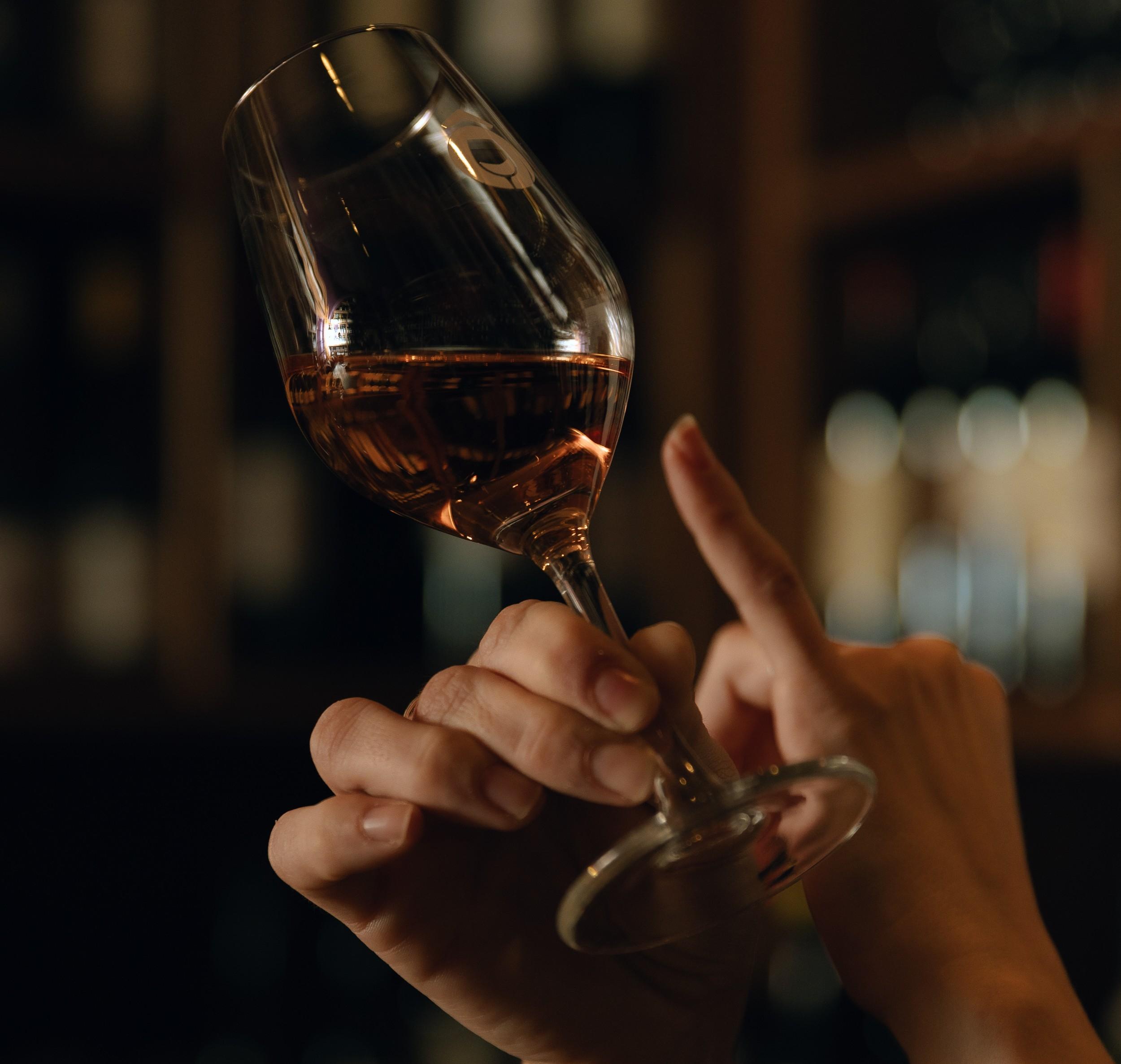 Découvrez les accords (ou désaccords) mets et vins avec Laury - Image n°2 - Wecandoo