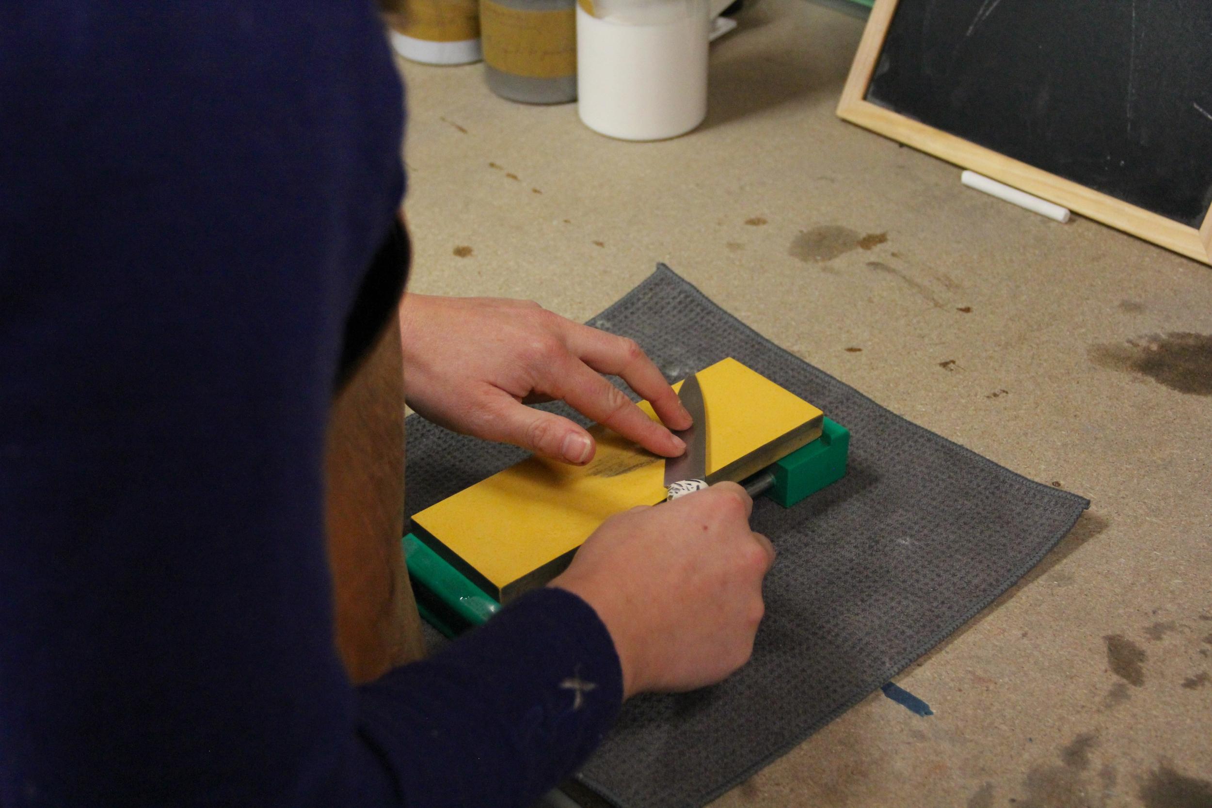 Initiez-vous à l'aiguisage traditionnel japonais avec William - Image n°6 - Wecandoo