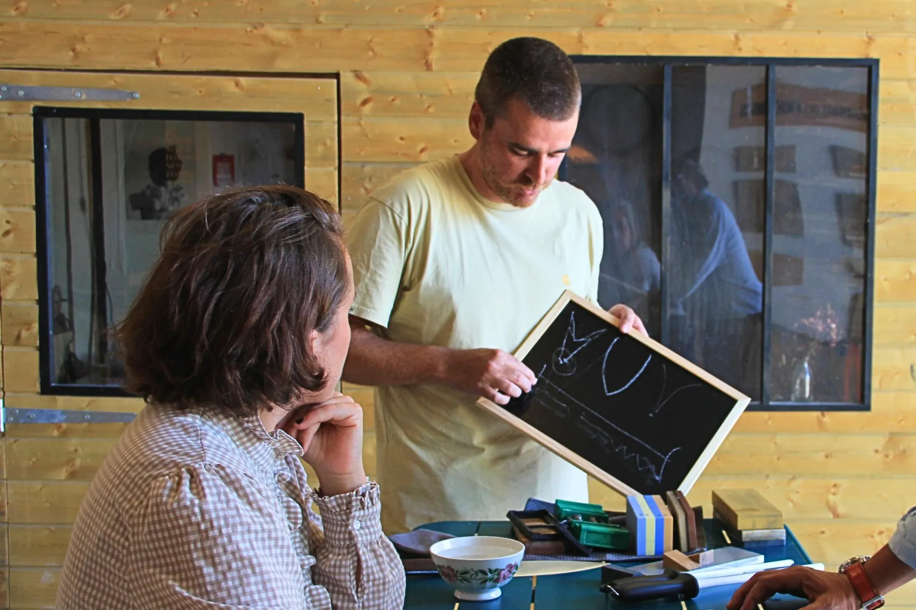 Initiez-vous à l'aiguisage traditionnel japonais avec William - Image n°4 - Wecandoo