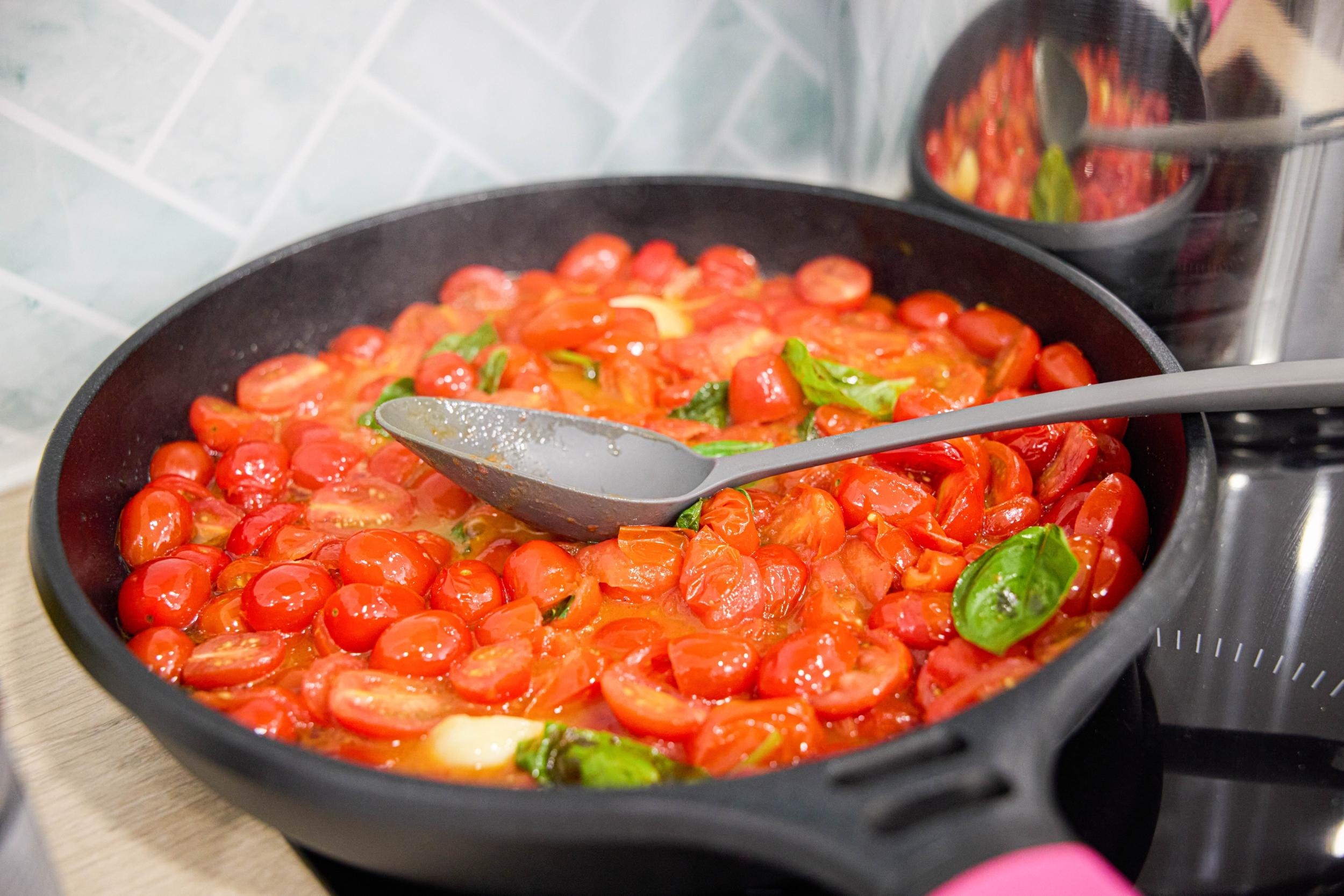 Découvrez la cuisine typique des pouilles avec Elisa - Image n°3 - Wecandoo
