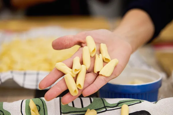 Découvrez la cuisine typique des pouilles avec Elisa - Image n°2 - Wecandoo