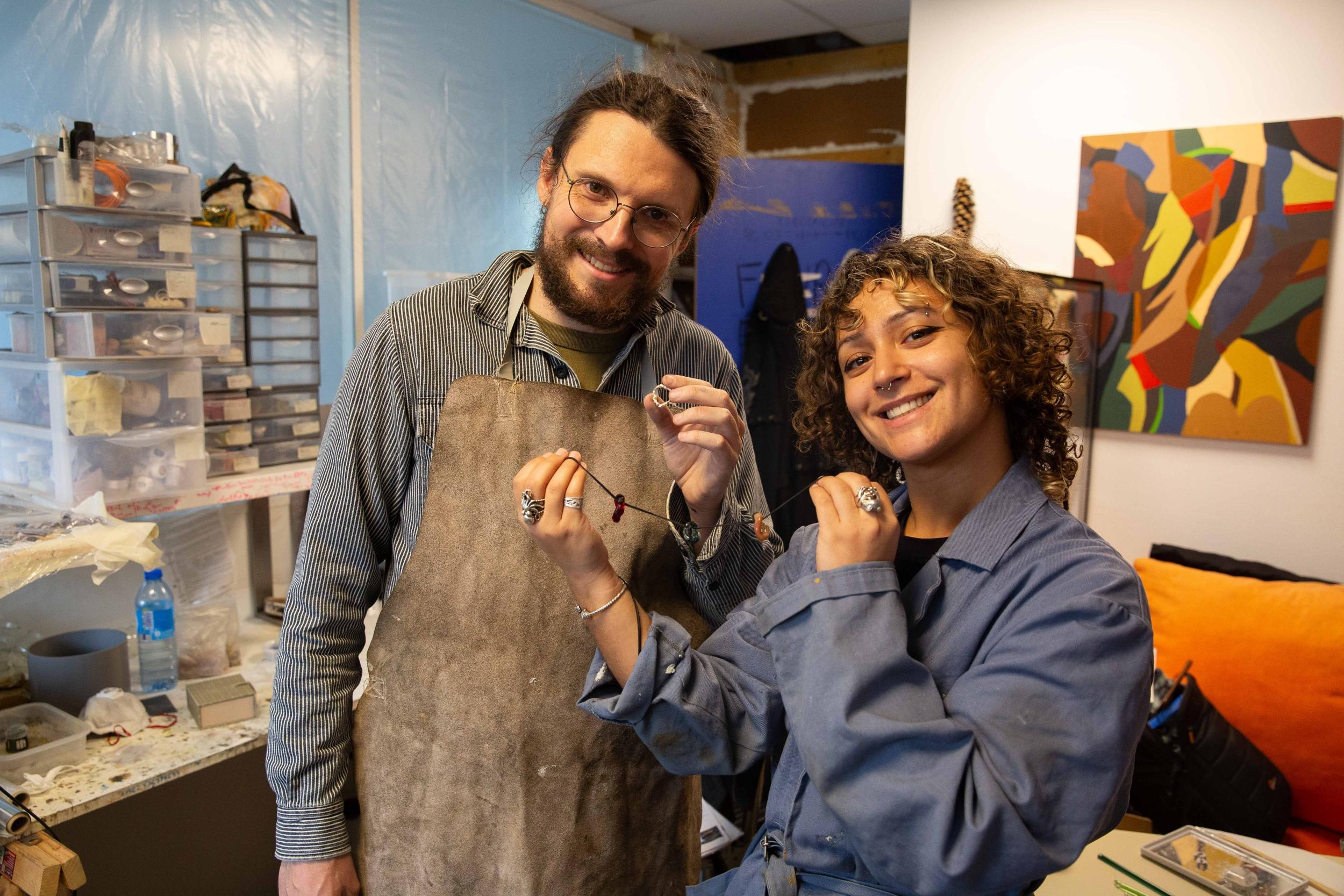 Façonnez votre bague en argent grâce à l'argile métallique avec Maxime - Image n°6 - Wecandoo