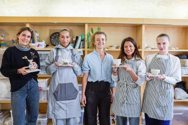 Découvrez l’art du tour de potier avec Blanche - Afbeelding nr. 2 - Wecandoo