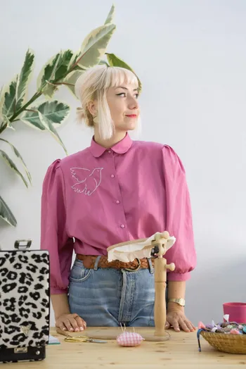 Ummuhan : Brodeuse à Biarritz