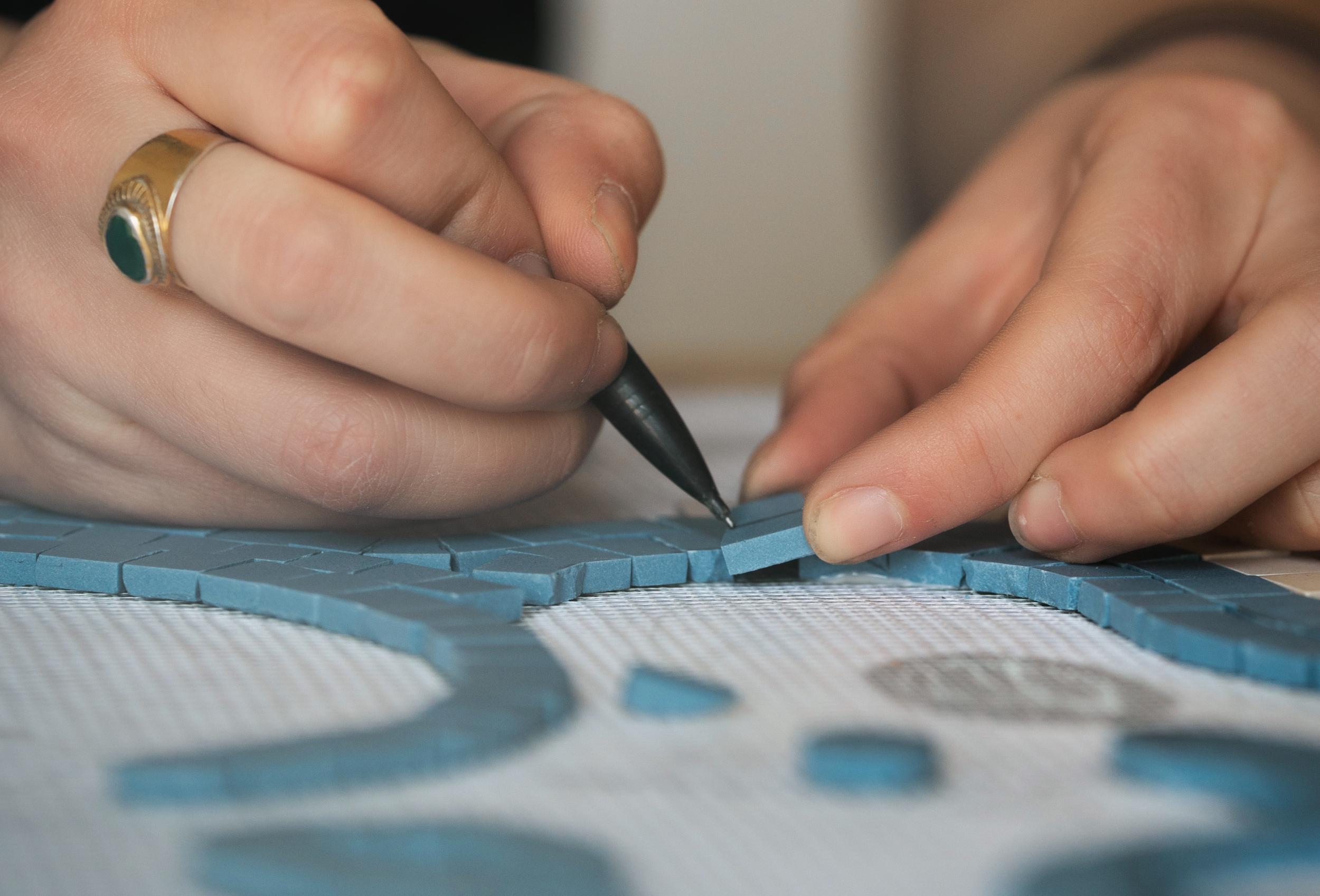 Initiez-vous à la mosaïque avec Philippine - Image n°3 - Wecandoo