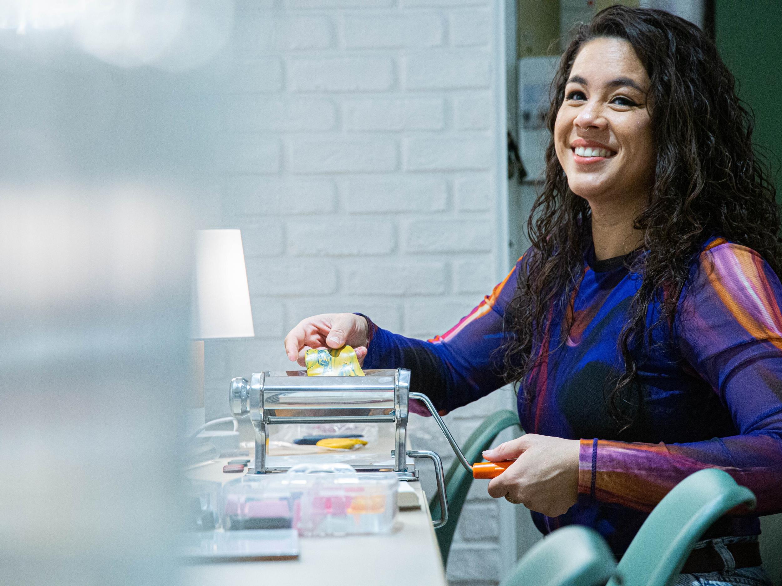 Créez vos boucles d'oreilles en argile polymère avec Léa - Image n°10 - Wecandoo