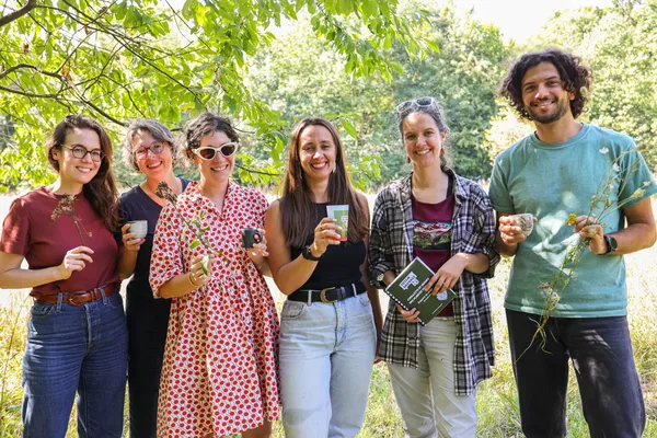 Découvrez les plantes sauvages le temps d'une balade dans le bois de Vincennes - Image n°3 - Wecandoo