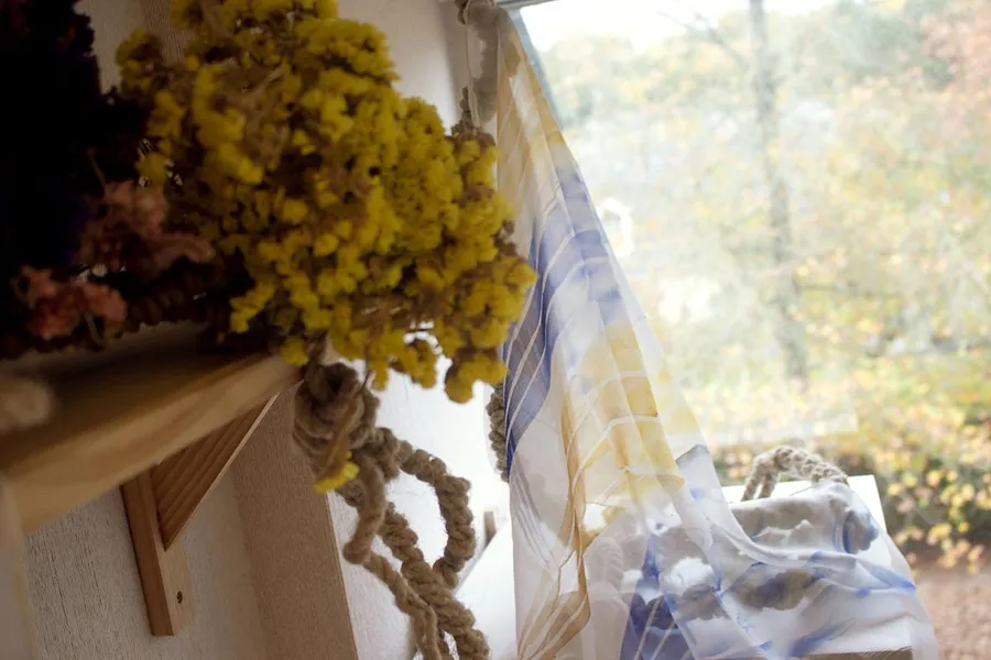 Réalisez votre foulard en soie de créateur avec Julie - Image n°1 - Wecandoo