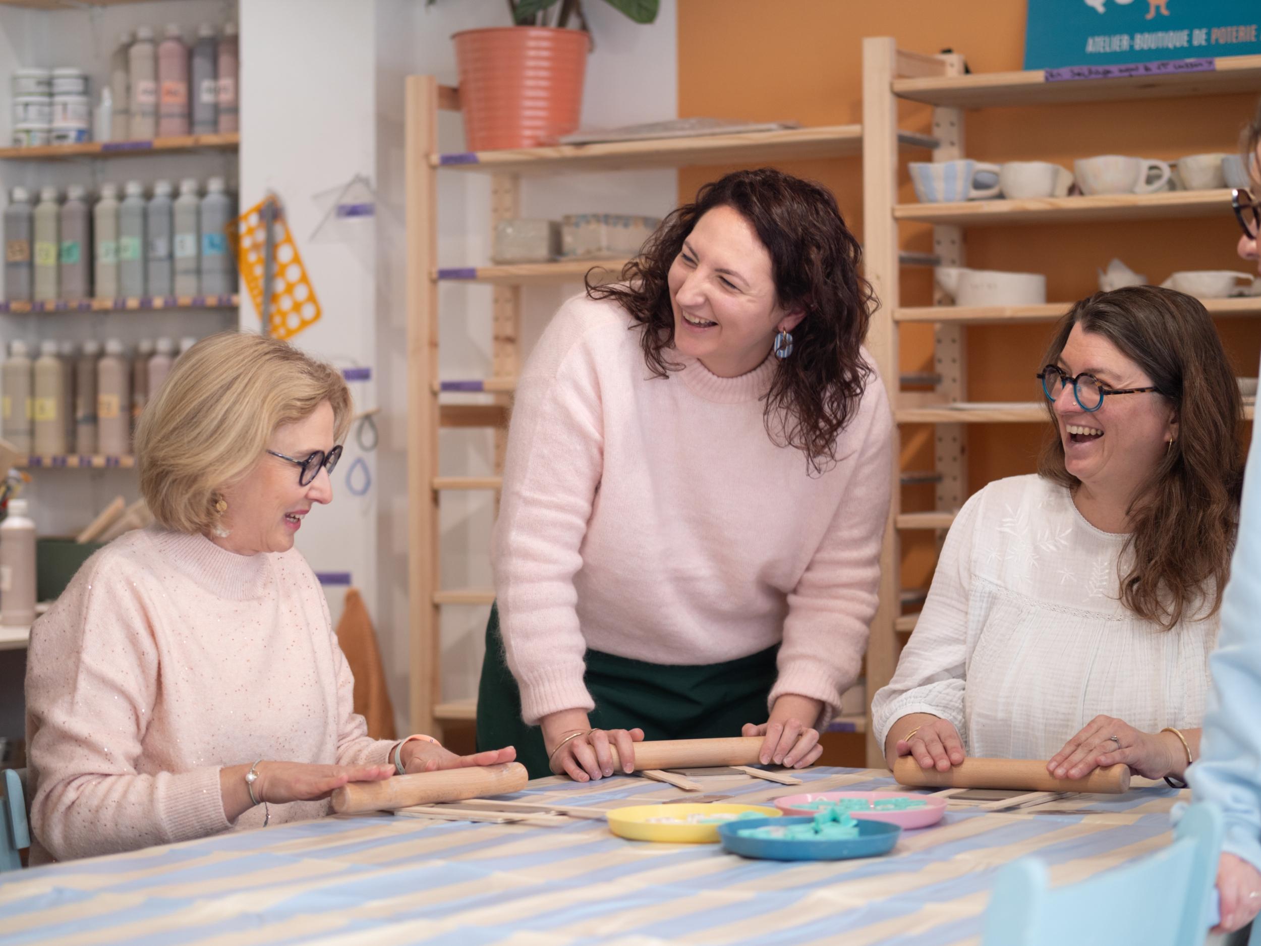 Modelez votre set apéro en céramique avec Cécile - Image n°6 - Wecandoo